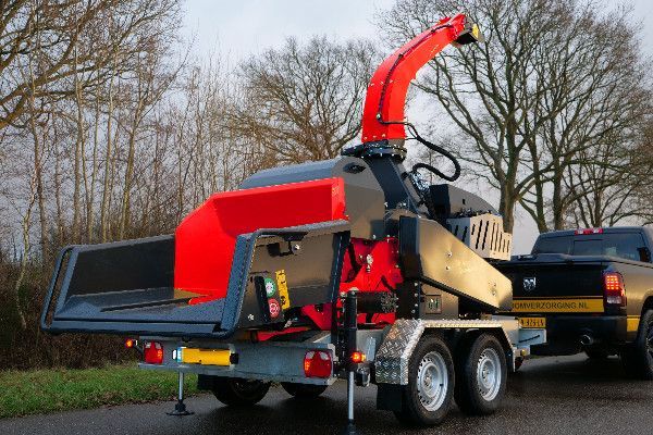 Ufkes Greentec Jaguar Trailed Chipper